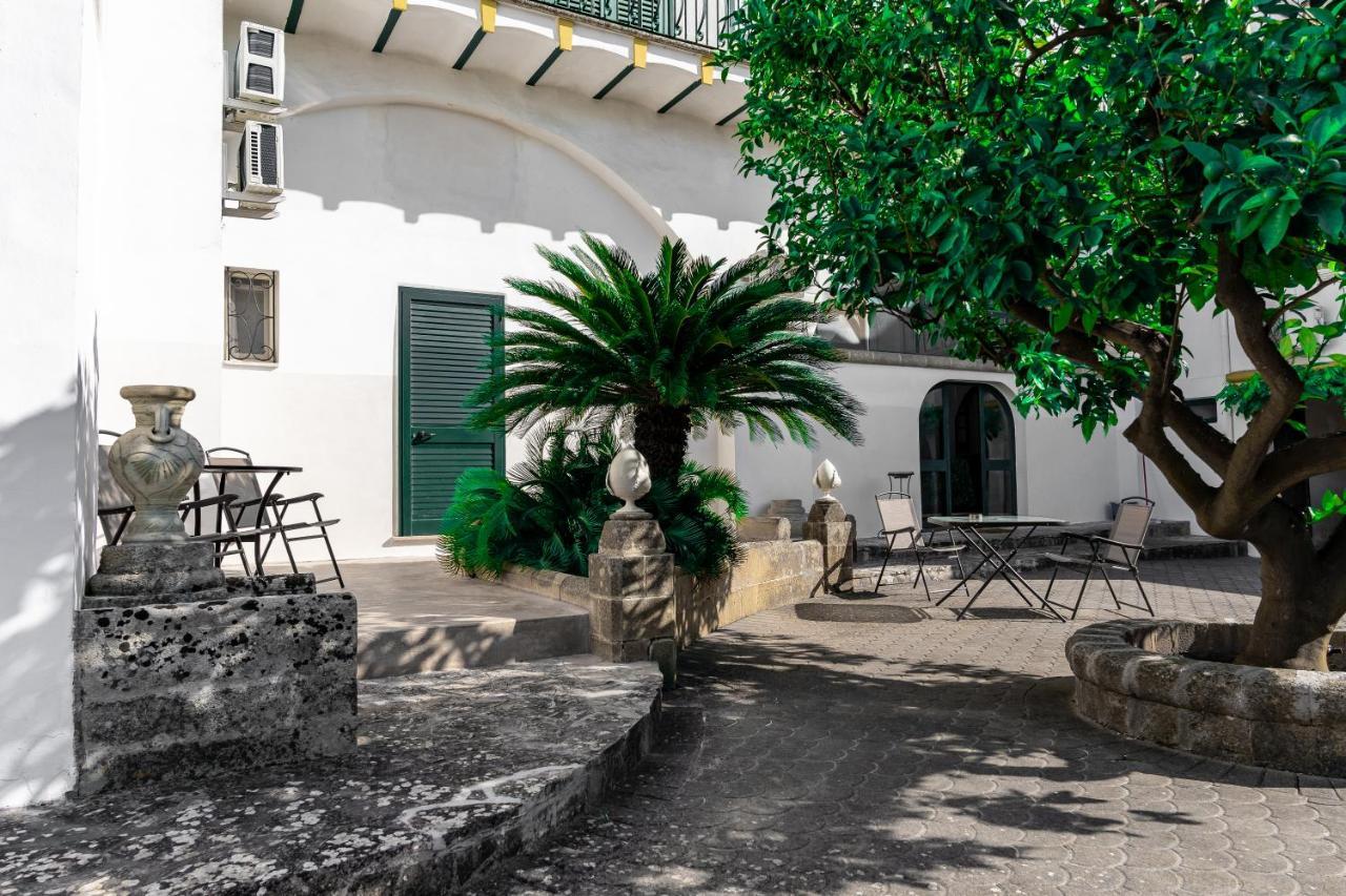Casa Vacanza Gico' Villa Alezio Luaran gambar